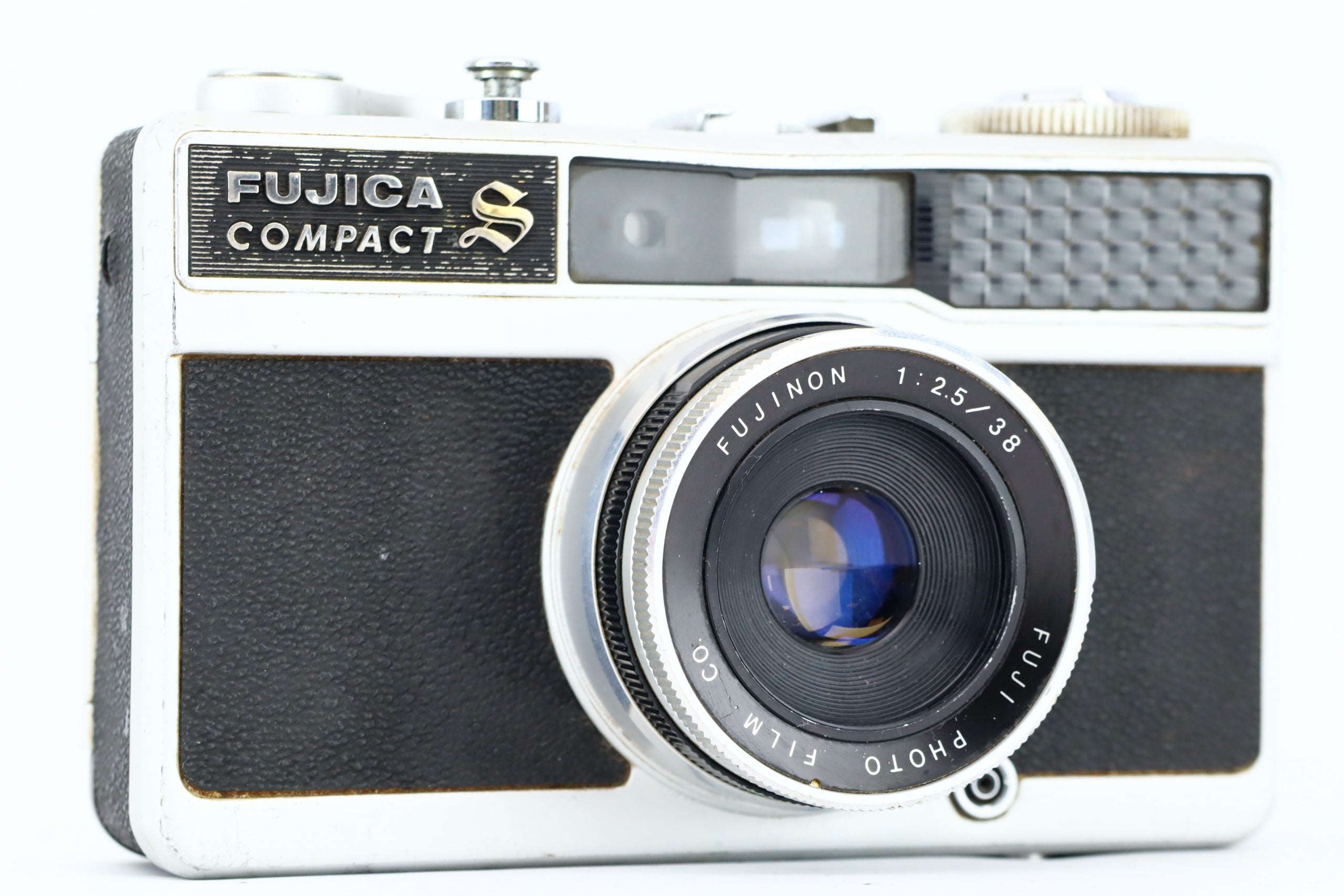 Fujica compact S 2.5/38