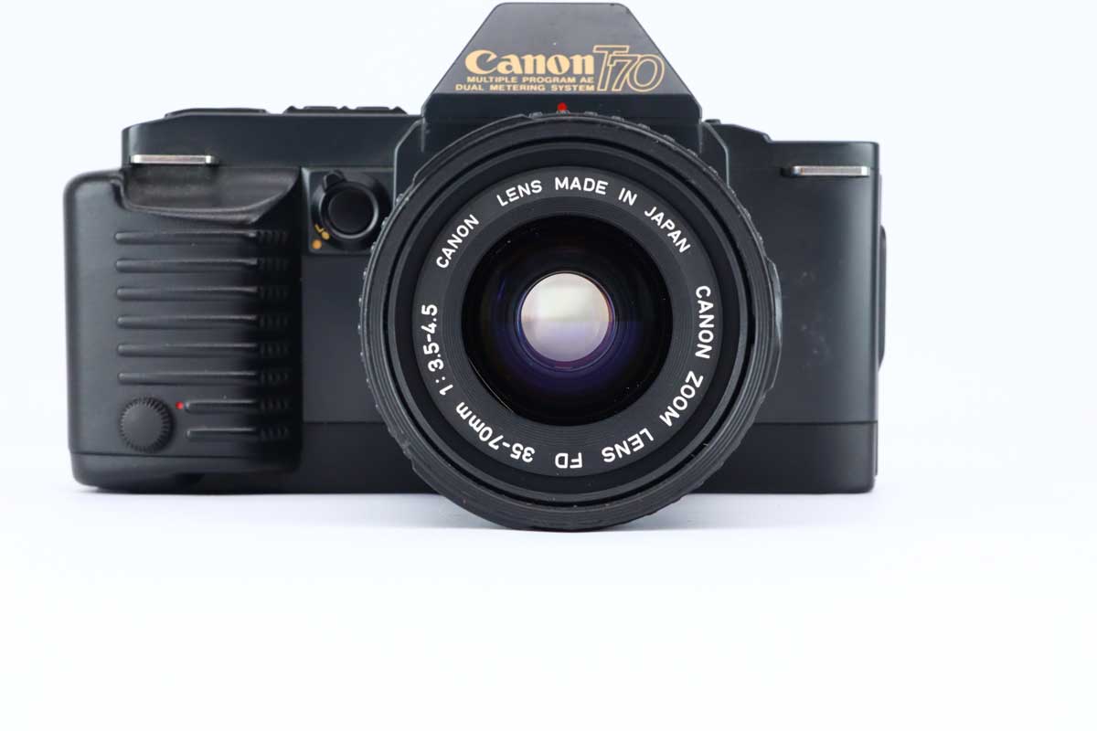 Canon T70 whit lens canon FD 35-70mm 3.5-4.5 – Hard to Find