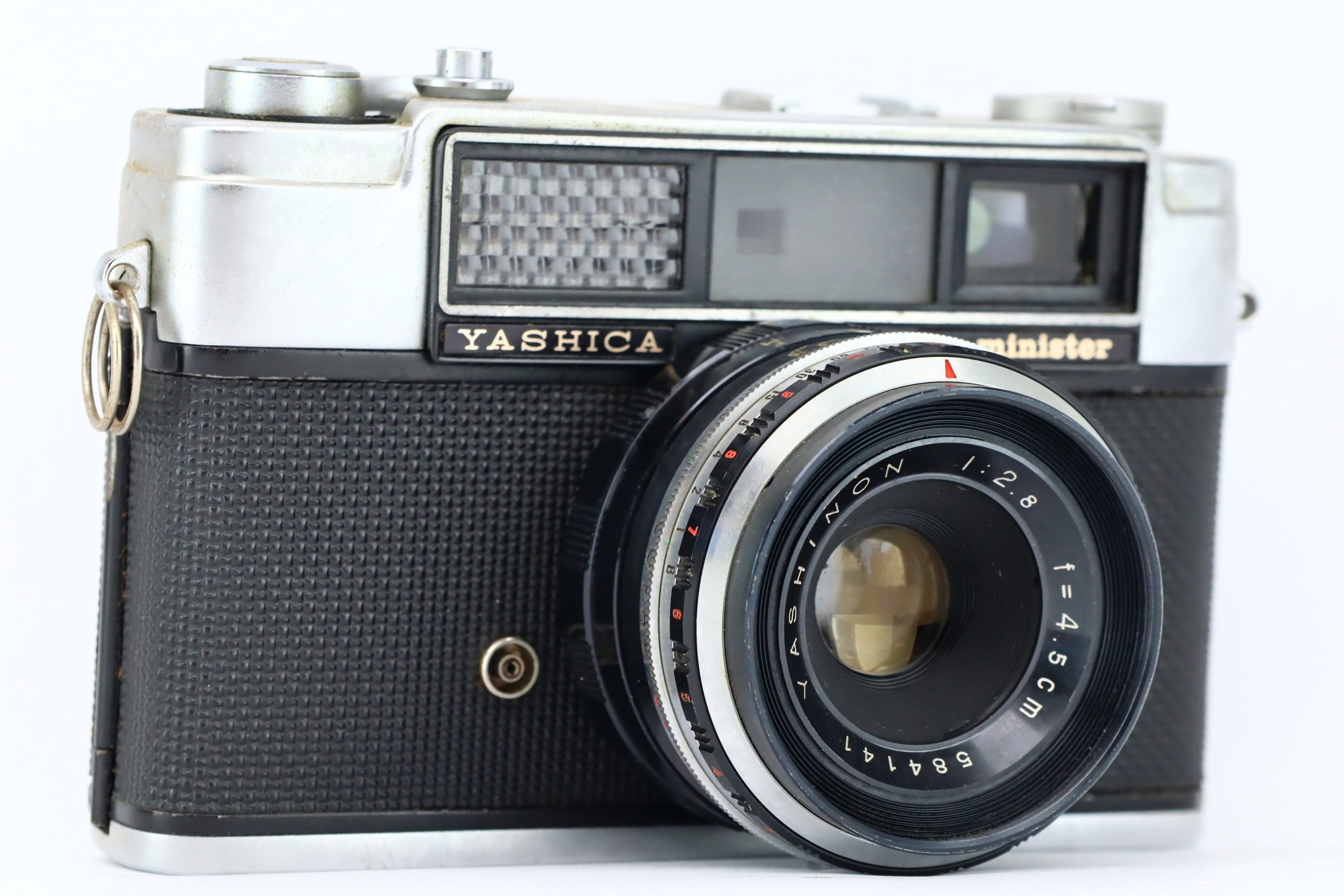 Yashica minister