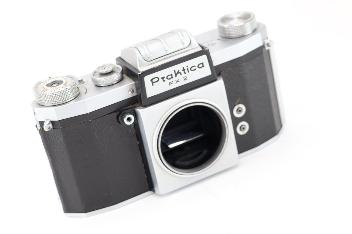 Praktica FX2