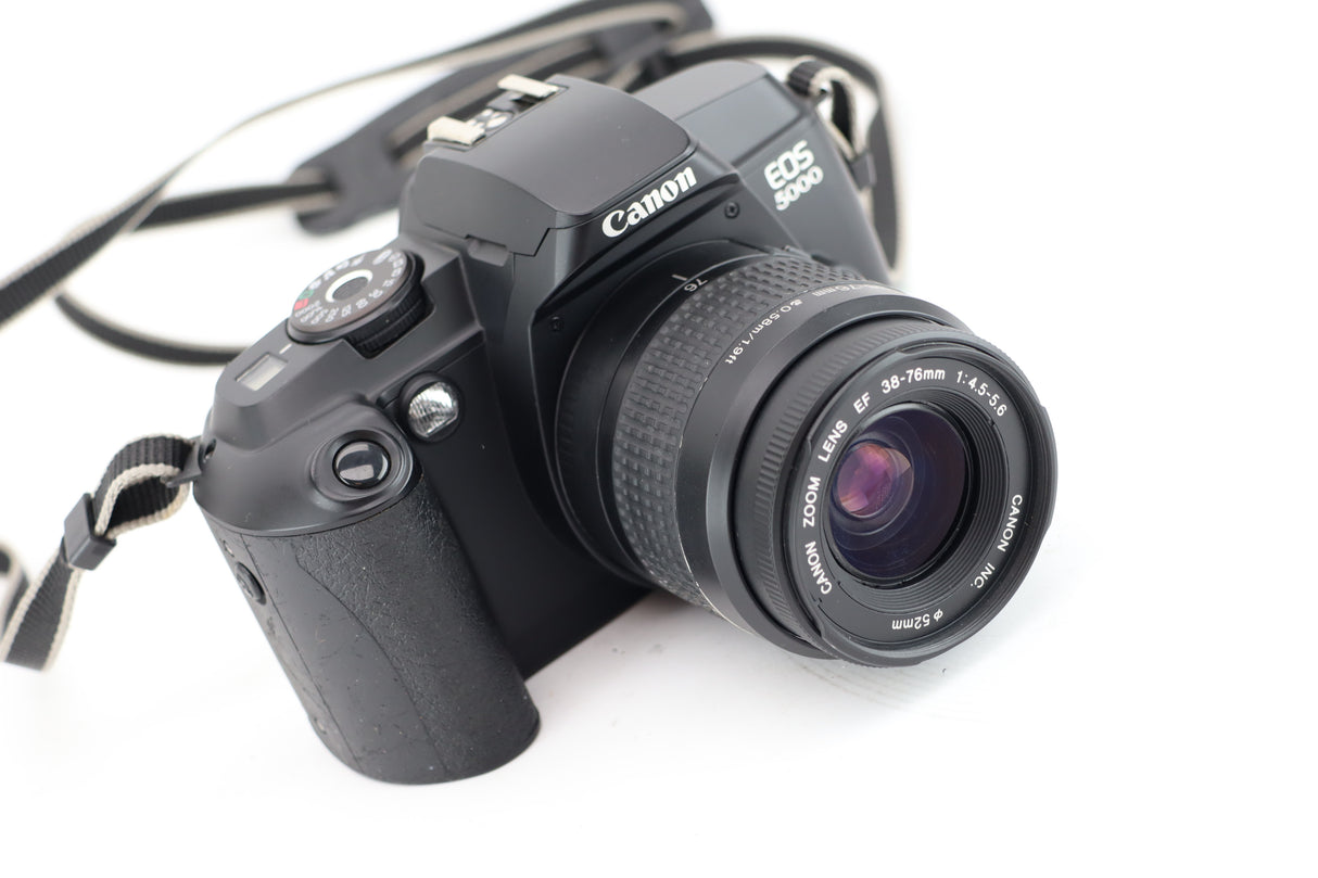 Canon EOS 5000 + EF 38-76mm 4,5-5,6