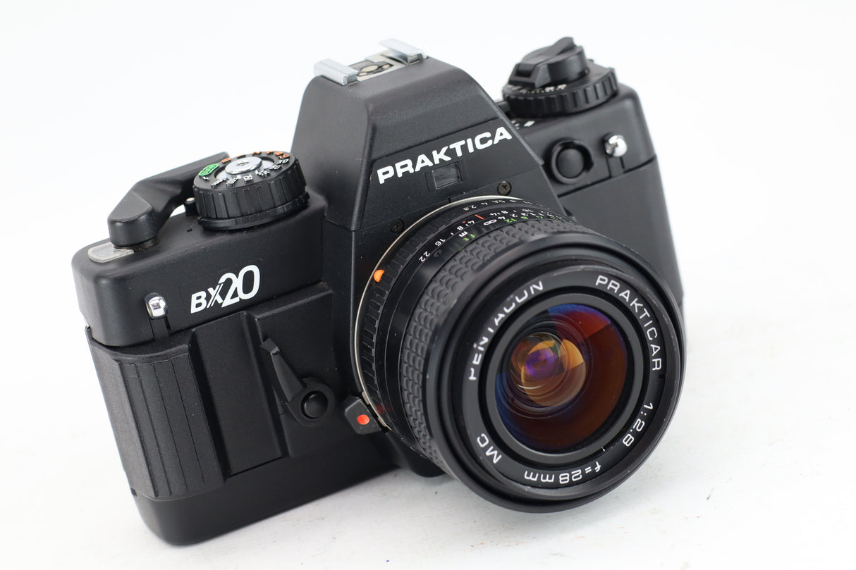 Praktica BX20 + Pentacon 28mm 2,8