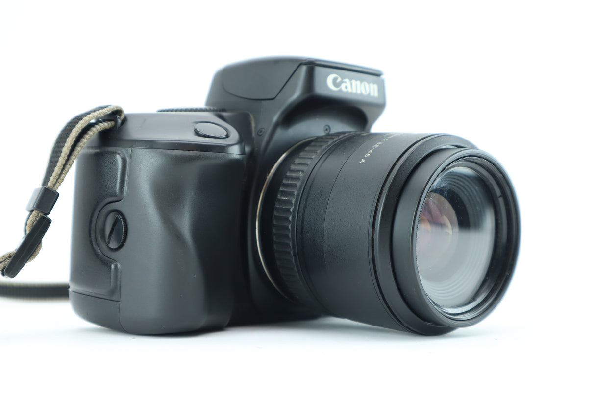 Canon EOS 750 with Canon zoom lens EF 35-70 1:3.5-4.5 A