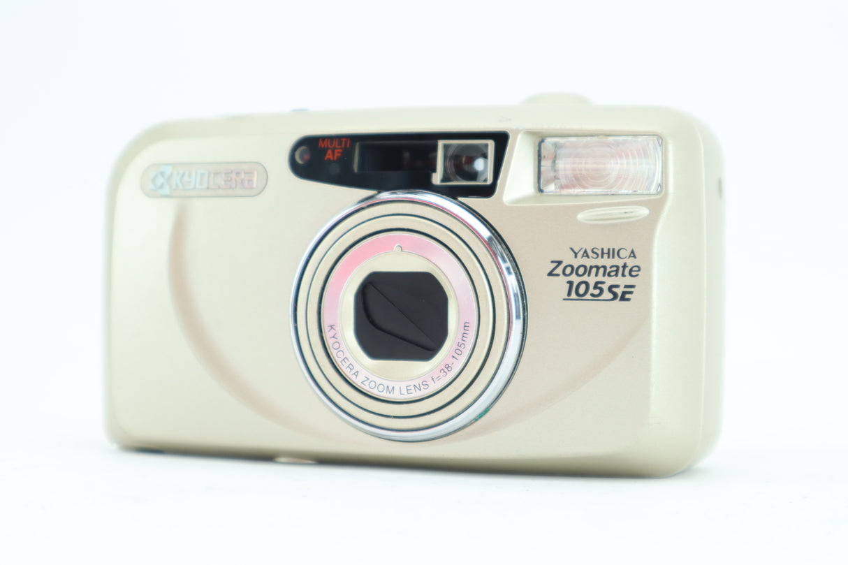 Yashica Kyocera Zoomate 105 SE with f=38-105mm lens