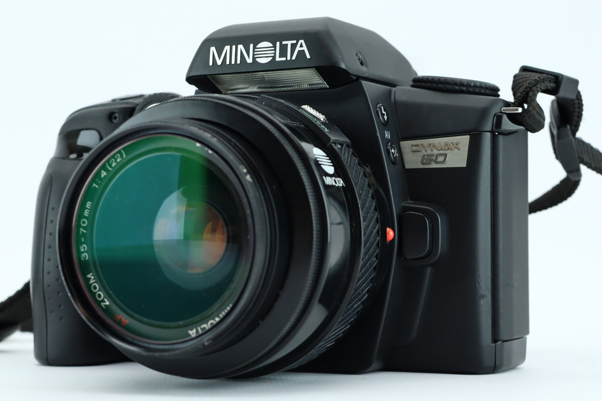 Minolta Dynax 60 + Minolta AF zoom 35-70mm 4