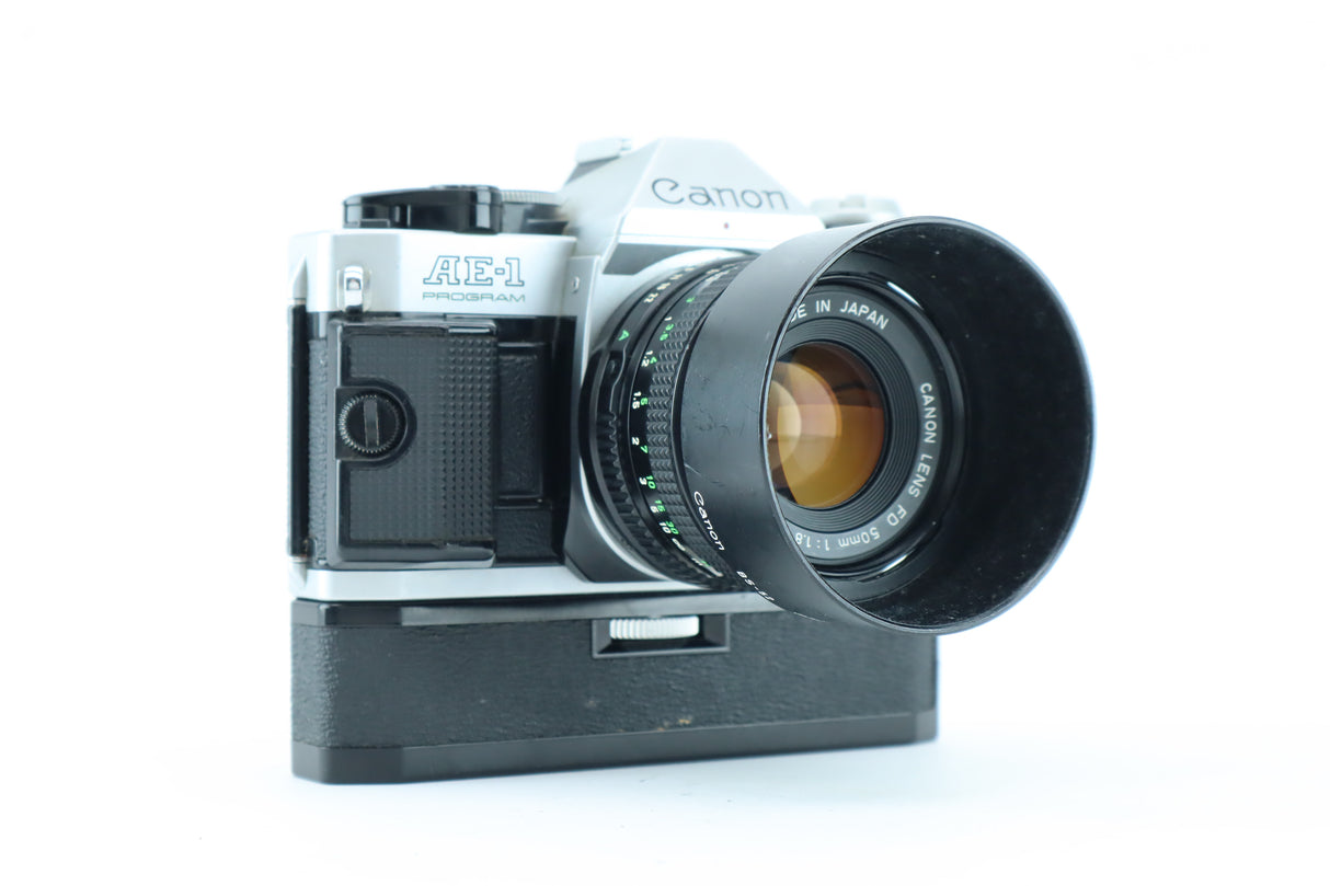 Canon AE-1 with Canon FD lens 50mm 1:1.8