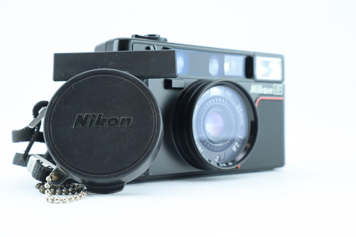 Nikon L35 AF with 35mm 1:2,8 lens