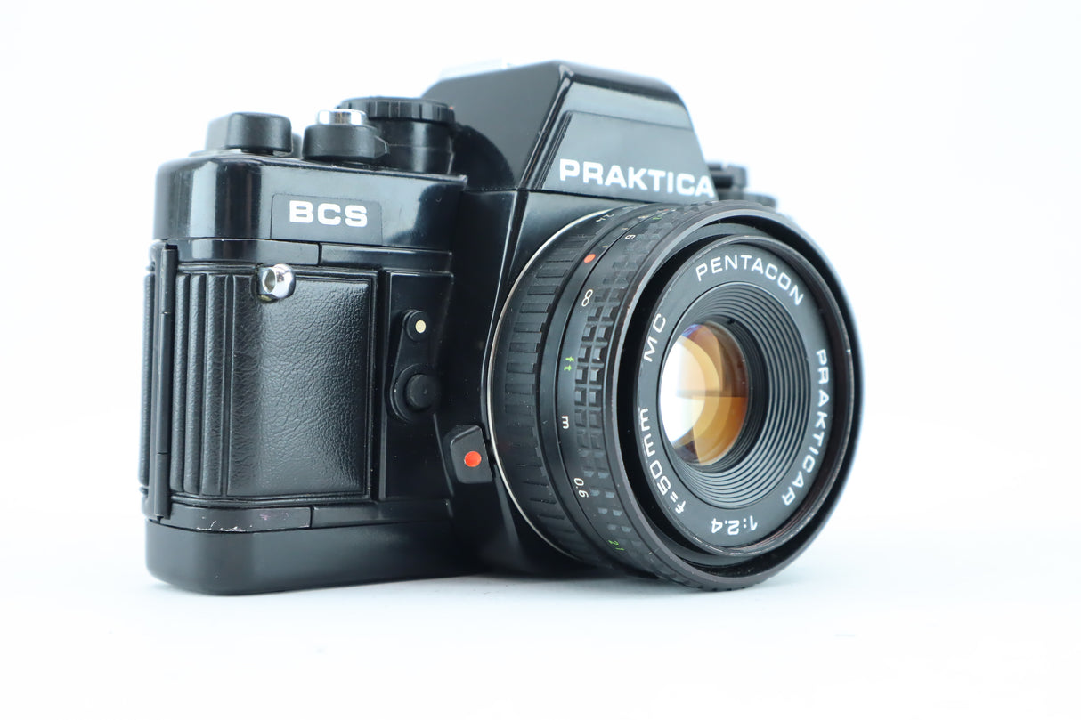 Praktica BCS electronic with 1:2,4 f/50mm MC lens