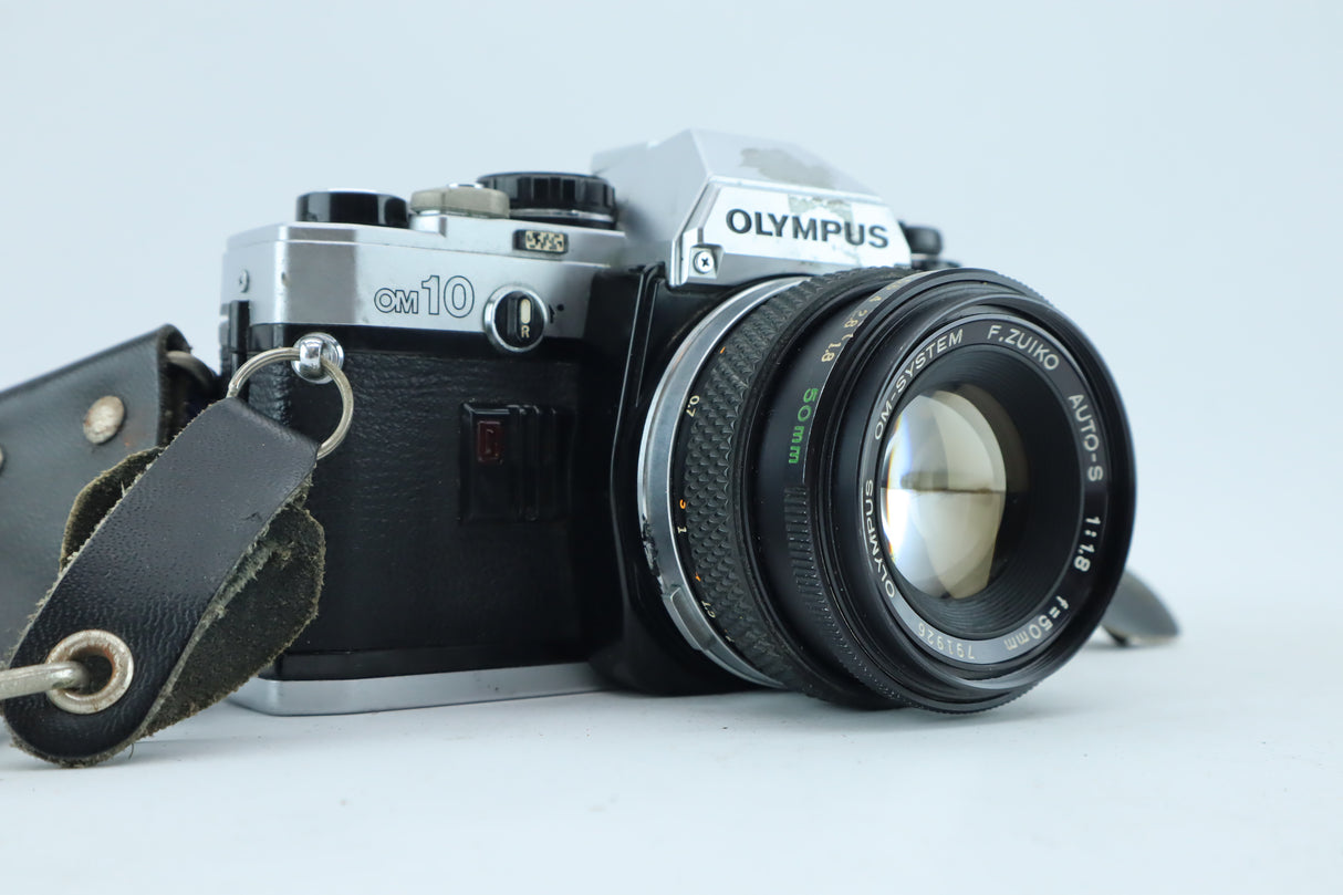 Olympus OM10 with auto-s 1:1,8 f/50mm lens