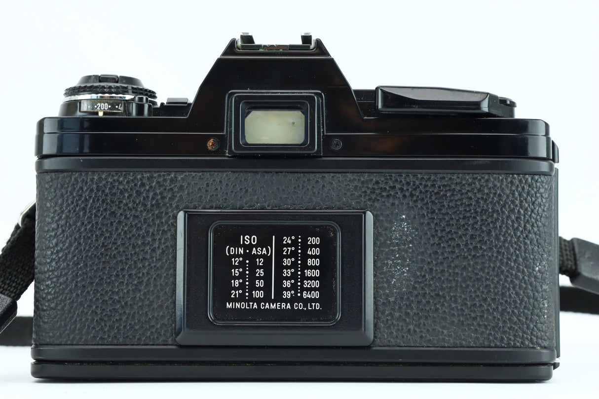 Minolta X-300 + Tokin 28-70mm 3,5-4,5
