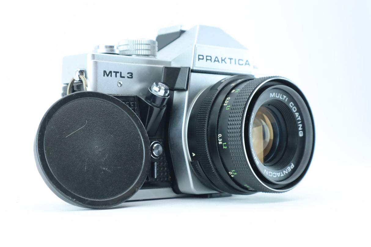 Praktica MTL 3 with pentacon auto 1,8/50 lens