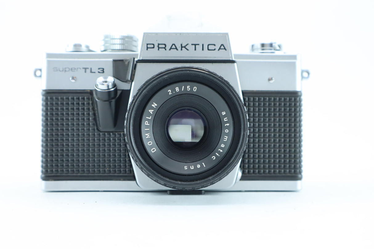 Praktica super TL3 with domiplan 2,8/50mm