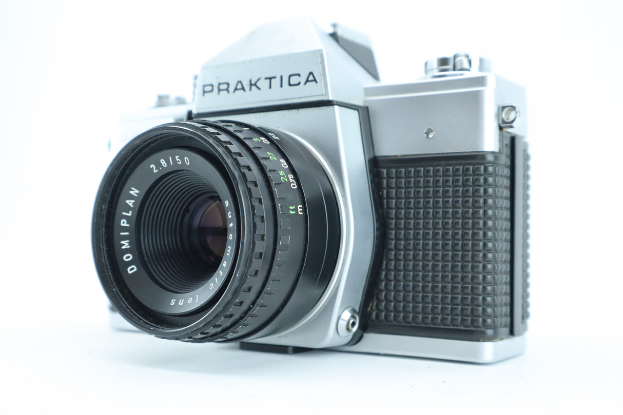 Praktica super TL3 with domiplan 2,8/50mm