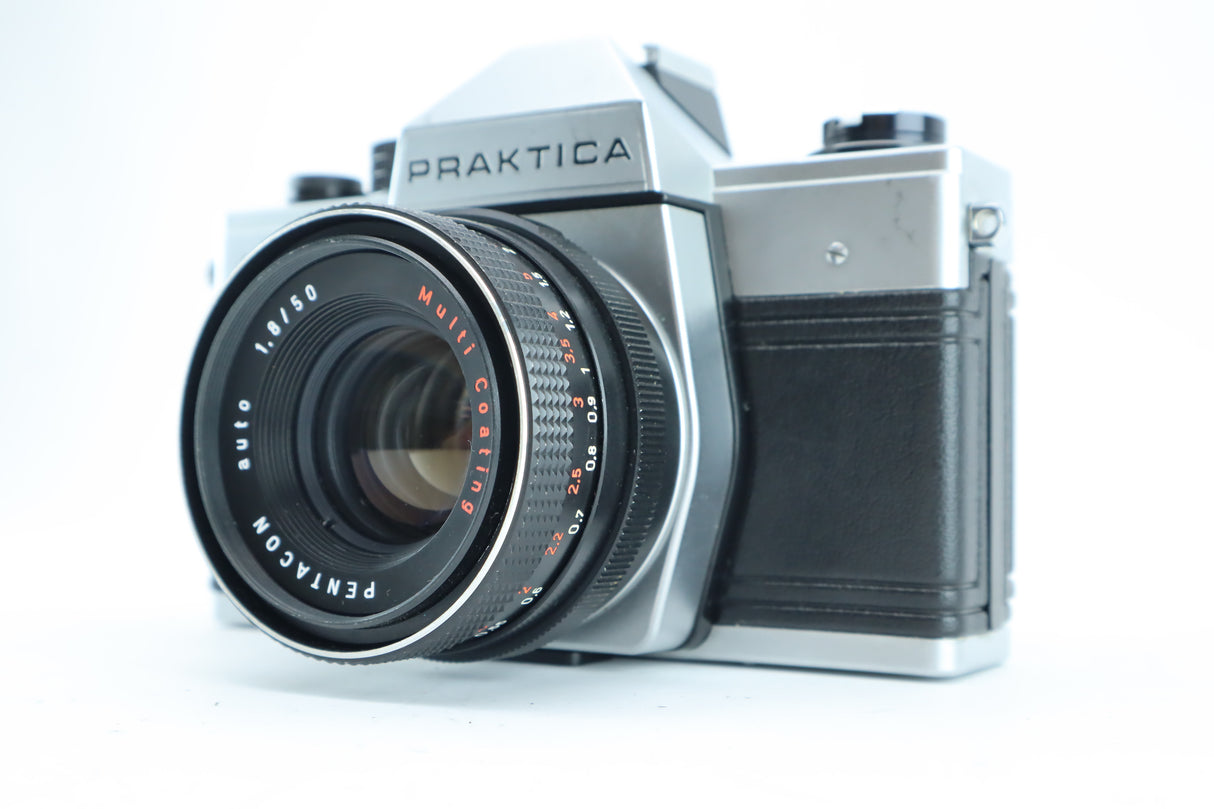 Praktica MTL50 with pentacon auto 1,8/50mm lens