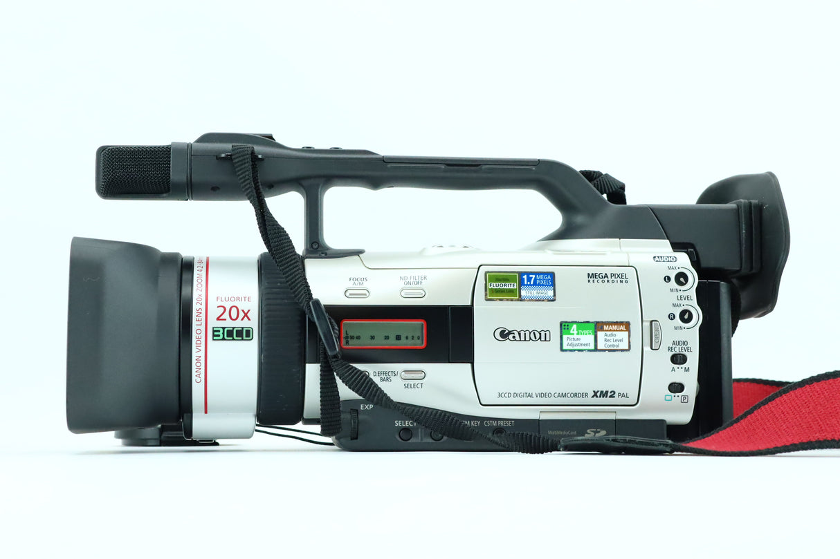 Canon XM2  3CCD Digital video camcorder XM2 PAL with Canon video lens 4.2-84mm 1:1.6-2.9