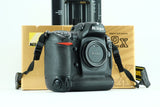 Nikon D2X camera with accessory included