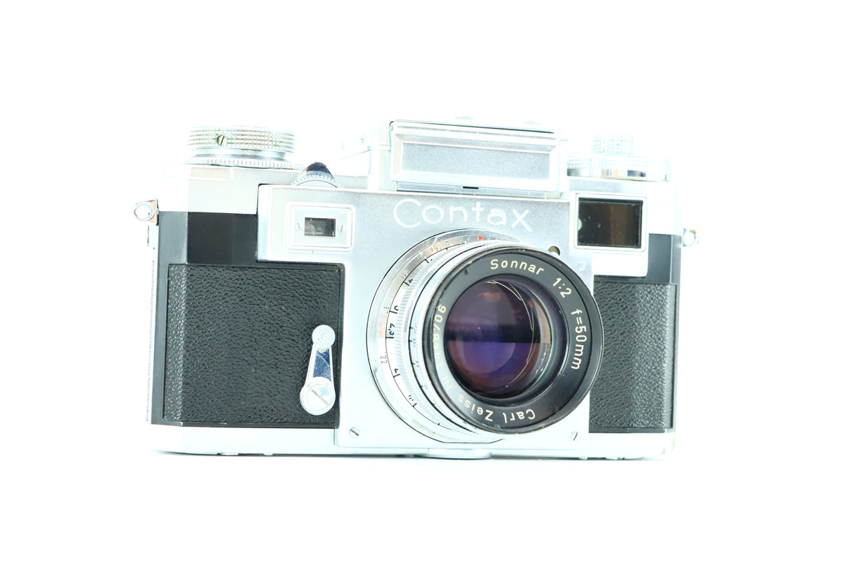 Zeiss Ikon Contax with Carl Zeiss Sonnar 1:2 f=50mm lens